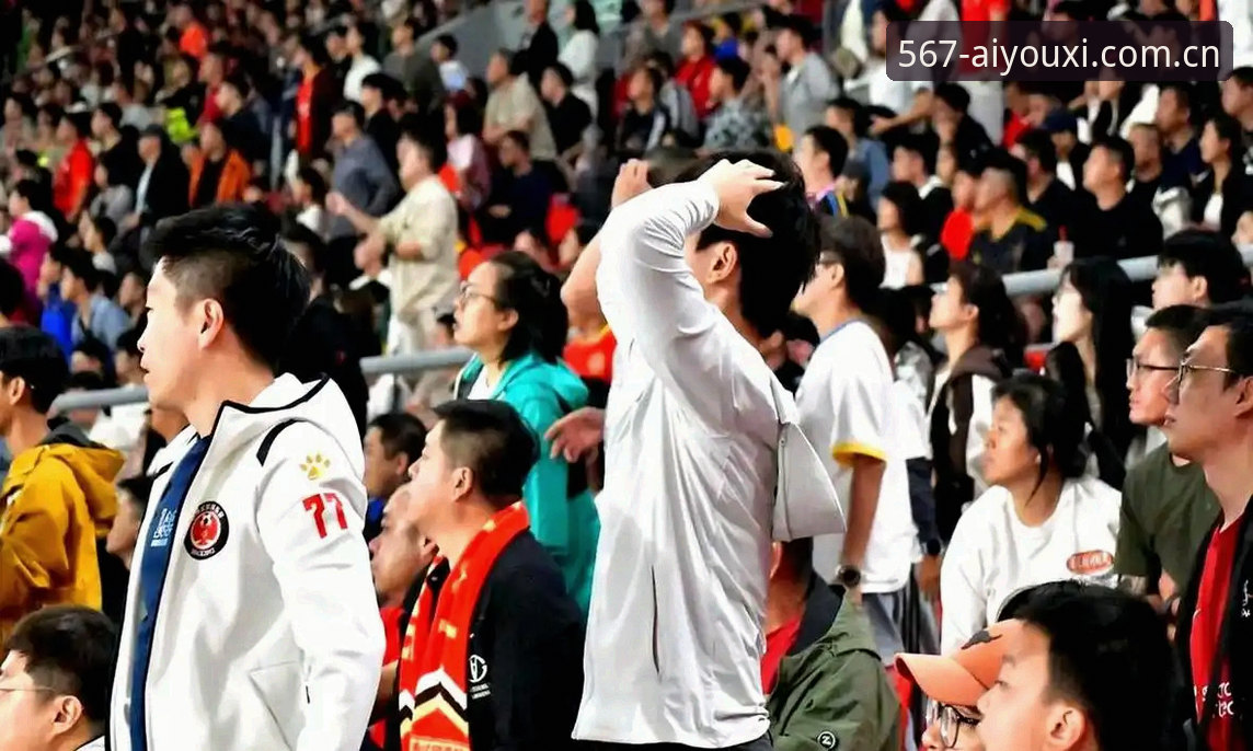 辽宁铁人夏季操作教程：从外援更替到后腰补强的实战指南